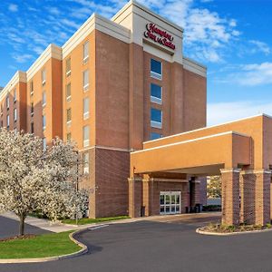 Hampton Inn & Suites Detroit/Airport Romulus